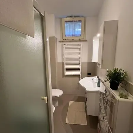 Casa Gambino - 4 Posti Letto Daire Pisa